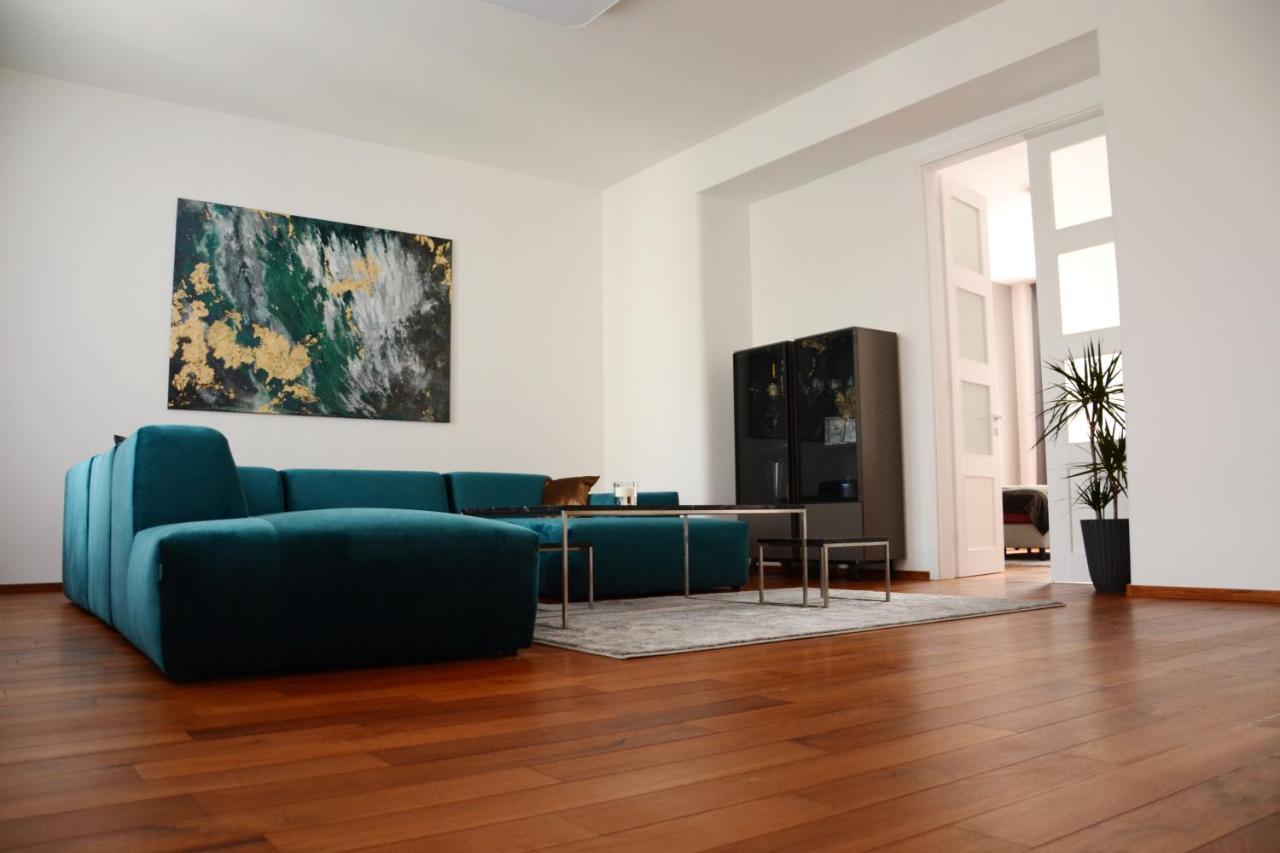 Premium Apartment Near Banska Bystrica Square With Two Big Bedrooms Exteriér fotografie