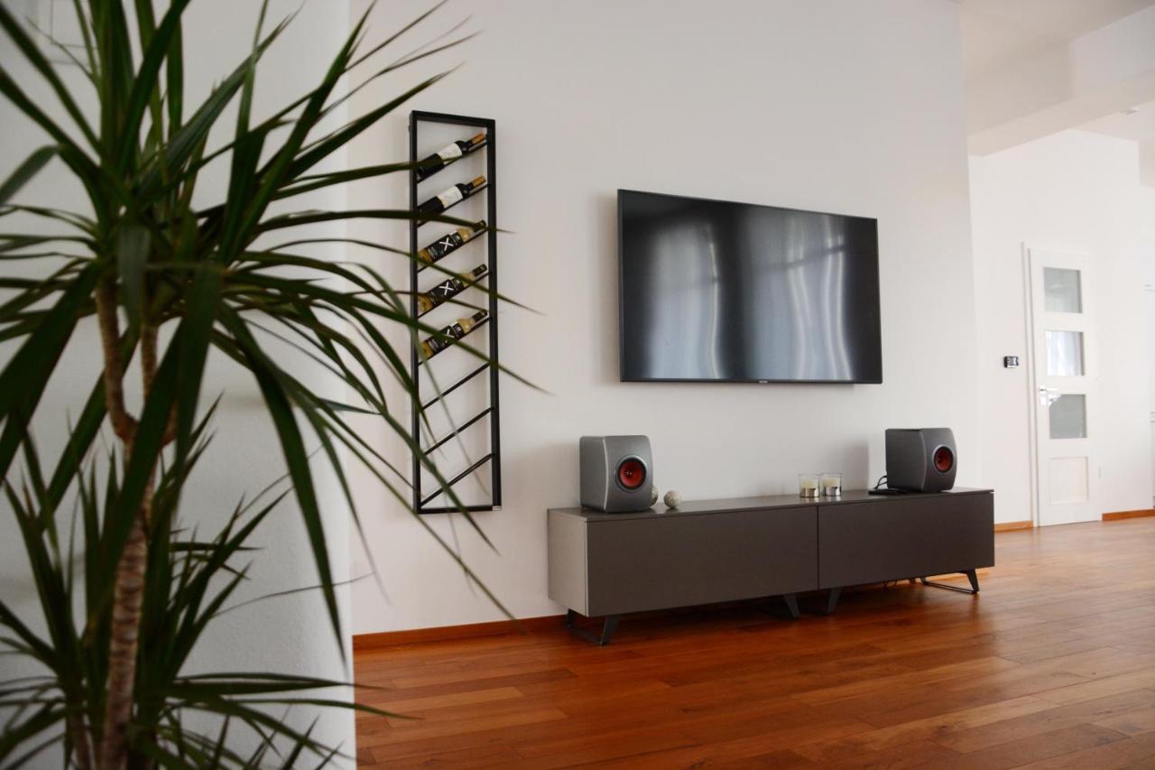 Premium Apartment Near Banska Bystrica Square With Two Big Bedrooms Exteriér fotografie