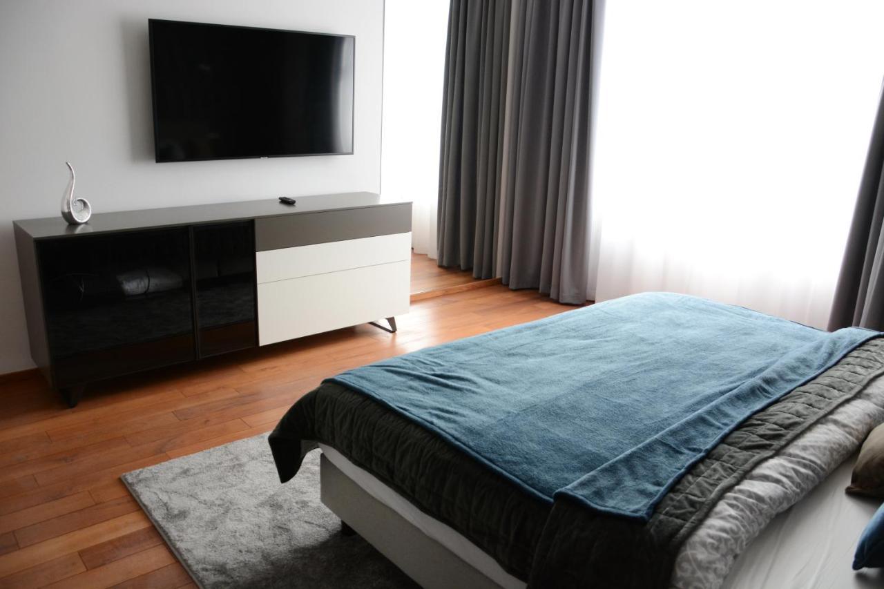 Premium Apartment Near Banska Bystrica Square With Two Big Bedrooms Exteriér fotografie