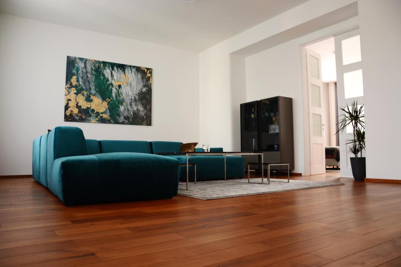 Premium Apartment Near Banska Bystrica Square With Two Big Bedrooms Exteriér fotografie